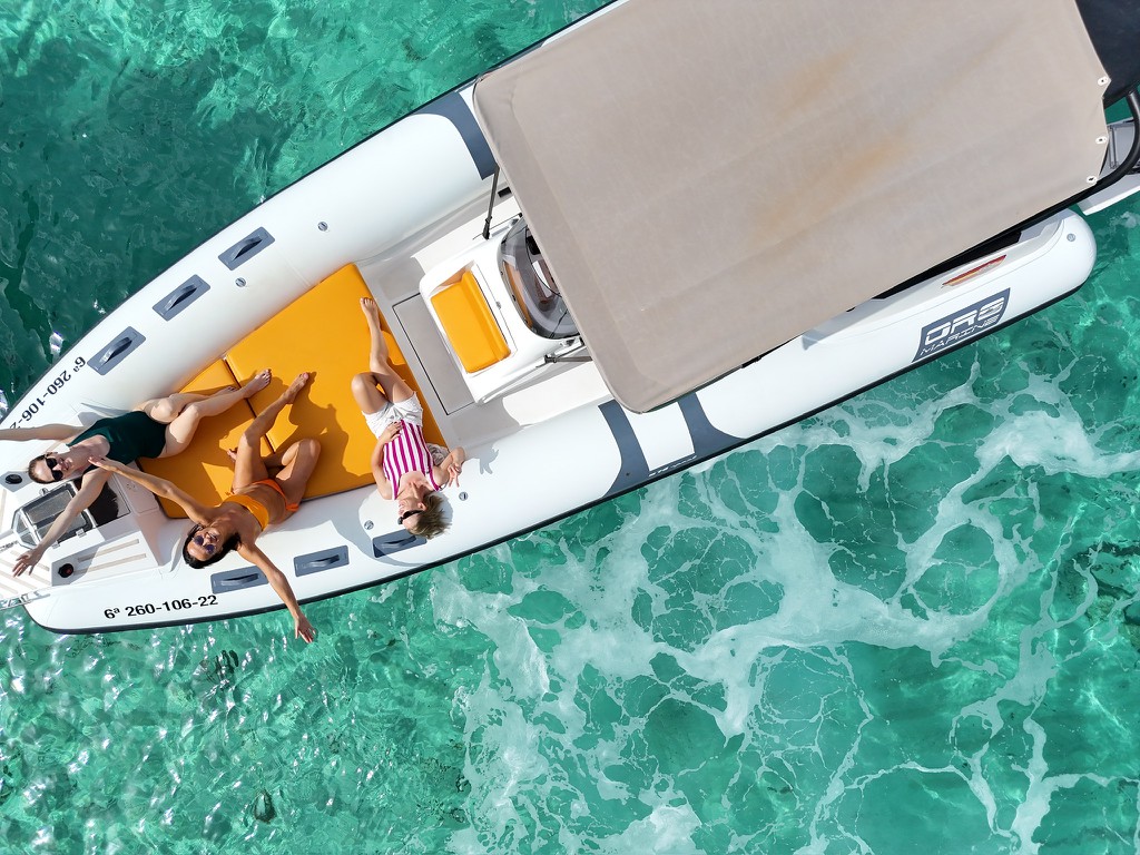 Maverick - Private Boat Trip & Snorkel to Marine Reserve Mallorca [copy], Club Náutico Arenal, Mallorca, photo 2
